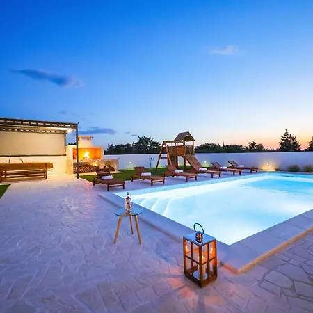Stunning In With Kitchen Holiday home Vrsi